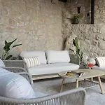 Heritage House Stone Orchard *