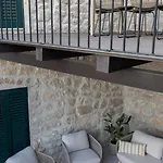Heritage House Stone Orchard Villa *