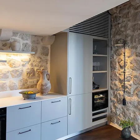 Heritage House Stone Orchard Orasac