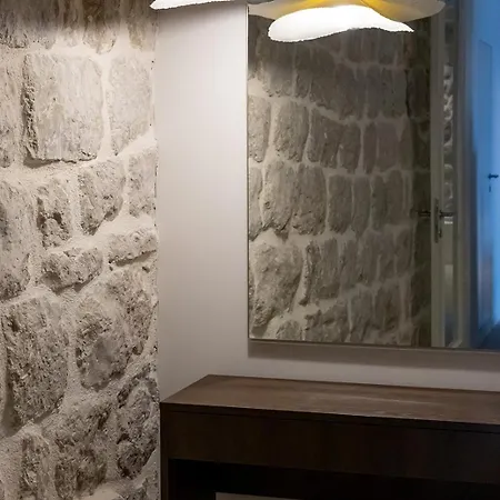 Heritage House Stone Orchard Villa